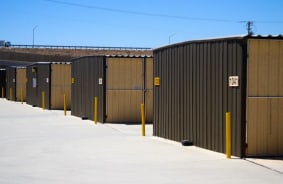 Storage Units In Bakersfield Ca 1330 Coffee Rd Derrel S Mini Storage