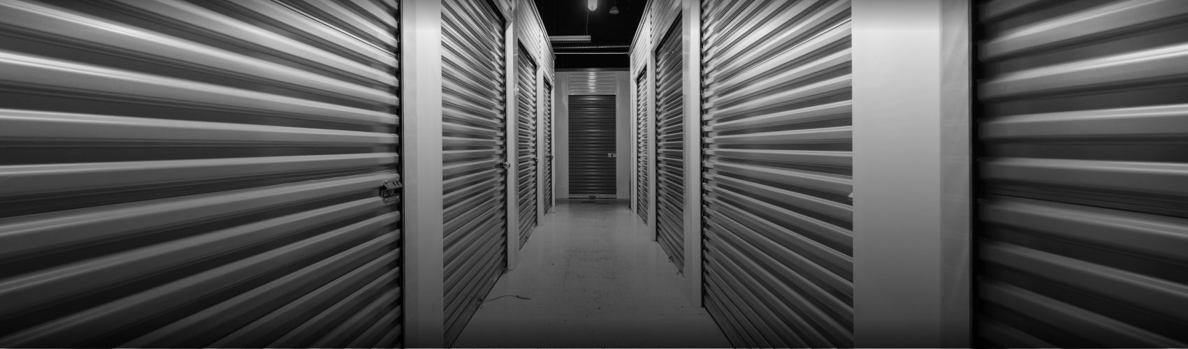 Exterior view of the Lincoln Self Storage facility