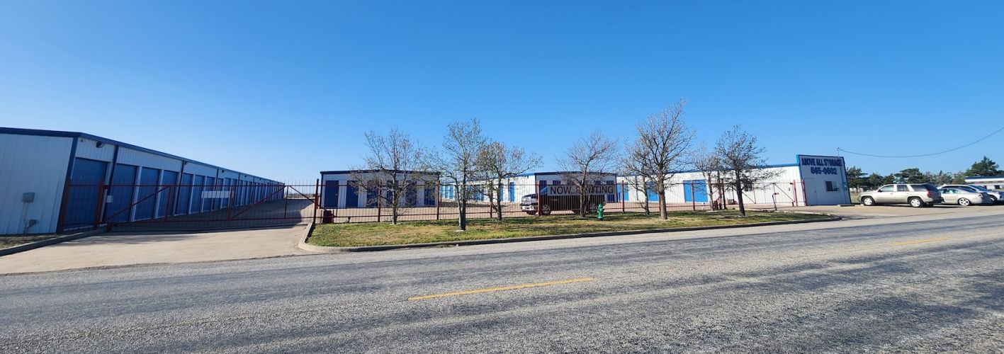 Exterior view of the Lasso Self Storage facility