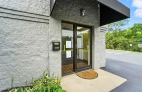 Storage Rental office interior Image of Stronghold Erlanger, 3700 Holly Ln, Erlanger, KY, 41018