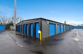 Drive Up Storage at Glacier West Self Storage at 515 SE 157th Ave, Vancouver, WA, 98684