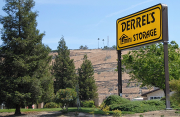 Derrel's Mini Storage, storage units and spaces at 2936 China Grade Loop, Bakersfield, CA, 93308