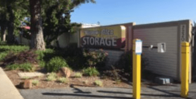 storage container image