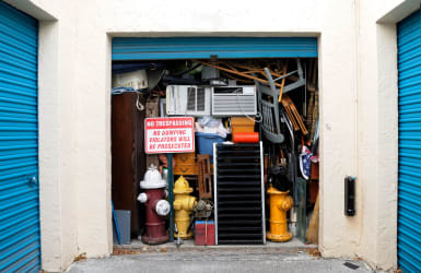 storage container image