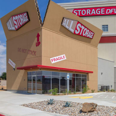 storage container image
