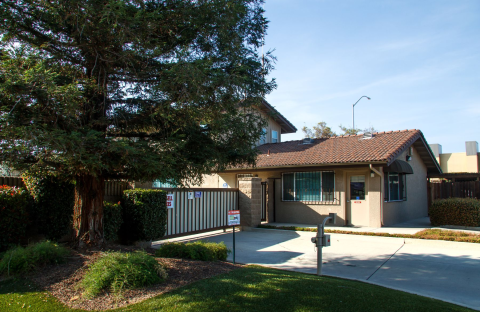 Derrel's Mini Storage, storage units and spaces at 7467 N Cedar Ave, Fresno, CA, 93720