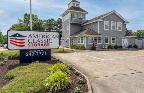 American Classic Storage, storage units and spaces at 300 Bell King Rd, Newport News, VA, 23606