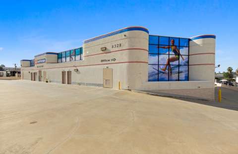 A-1 Self Storage, storage units and spaces at 8328 Center Dr, La Mesa, CA, 91942