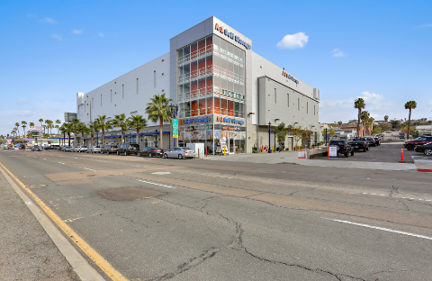 A-1 Self Storage, storage units and spaces at 2235 Pacific Hwy, San Diego, CA, 92101