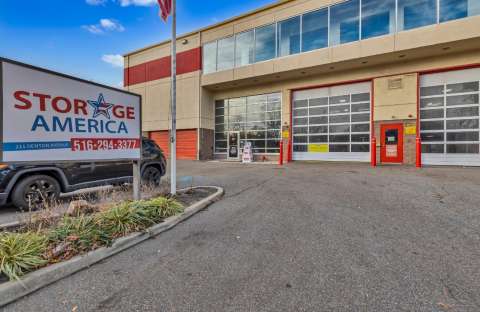 Storage America, storage units and spaces at 211 Denton Ave, New Hyde Park, NY, 11040