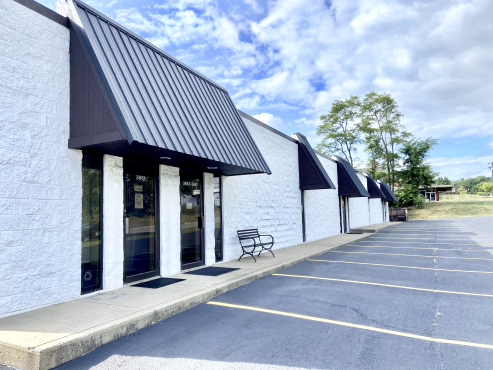 Stronghold Middletown storage units and spaces at 3657 Commerce Dr, Franklin, OH, 45005