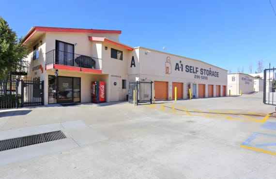 Storage Units in San Diego