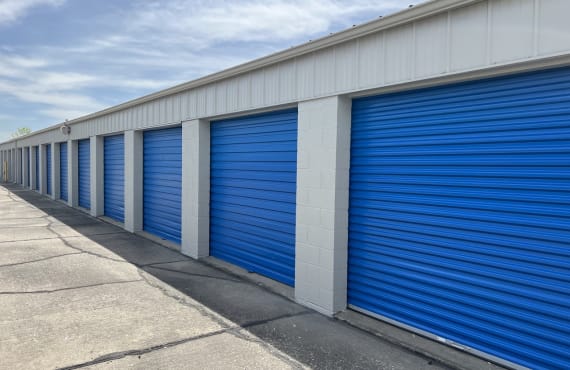 On Track Storage - Cape Girardeau storage units and spaces at 832 S Kingshighway, Cape Girardeau, MO, 63703
