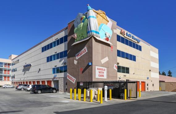 Outdoor Hero Image View of A1 Self Storage in North Hollywood
