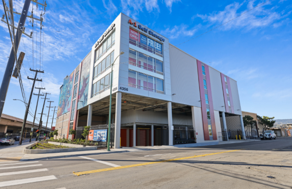 Storage Units in Oakland
