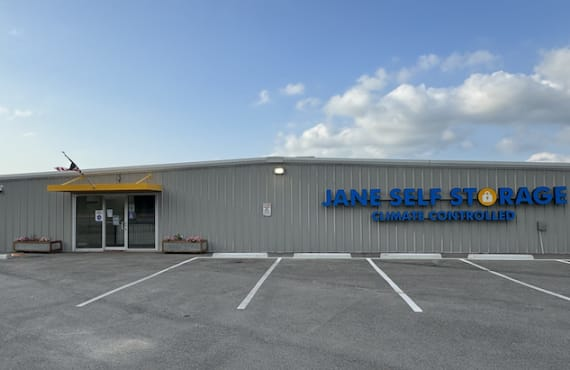 Jane Self Storage storage units and spaces at 41 Missouri Ln, Jane, MO, 64856