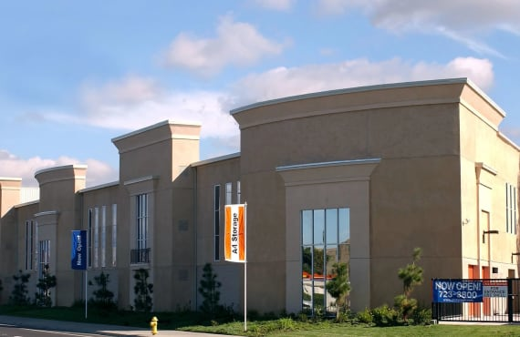 Front View of A1 Self Storage in San Jose