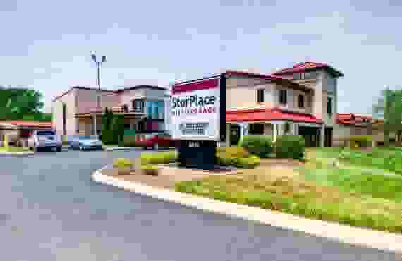 Storplace Self Storage on 2615 S Rutherford Blvd, Murfreesboro, TN 37130