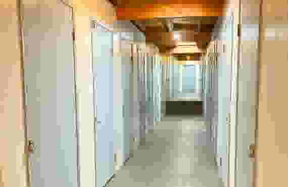 StaxUP Storage - Alpine Blvd Interior unit hallway