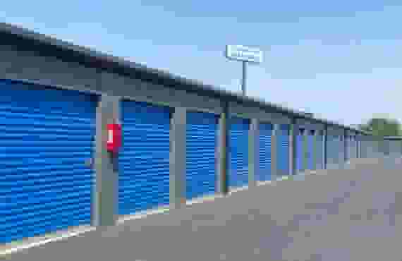 Drive Up Storage at Glacier West Self Storage 423 Rock Island Rd, East Wenatchee, WA 98802