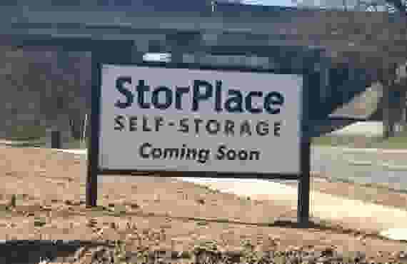 StorPlace Self Storage Signage For 1172 Tulip Poplar Dr, Gallatin, TN, 37066