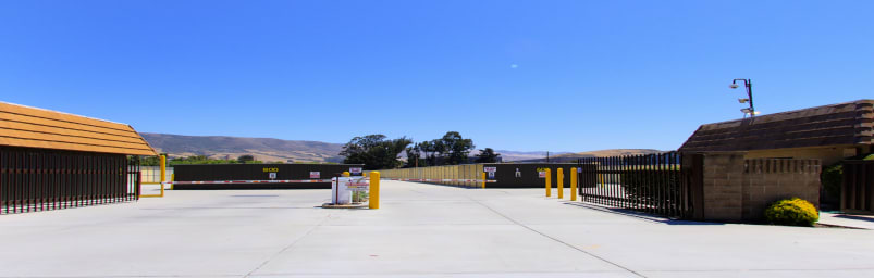 Other Storage Units Image at self storage property Derrel's Mini Storage, 3650 Broad St, San Luis Obispo, CA, 93401