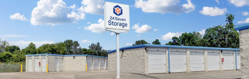 Storage Facility at 615 Elm Court, Hopewell, VA 23860