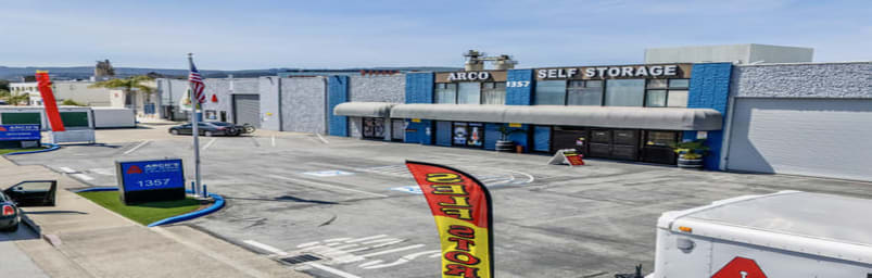 Front View of Arco's Self Storage