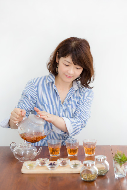 美味しいセルフケア 植物療法士がお届けするハーブティーブレンディング