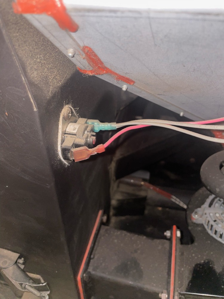 USstove5660HighLimitResetButton.jpg