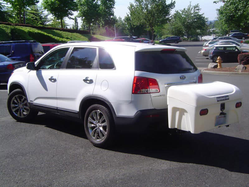 Kia Sorrento with Stowaway Standard Cargo Box