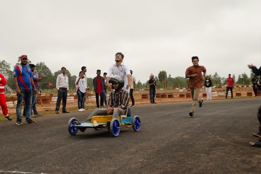 Mechathon “The Race” 2019