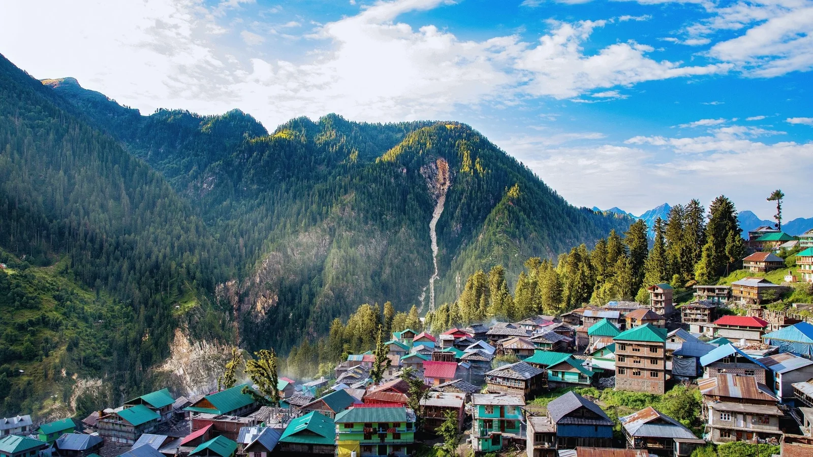 Remote Venue, Urban Speeds: Solving the Connectivity Puzzle for Parvati Valley, Kasol