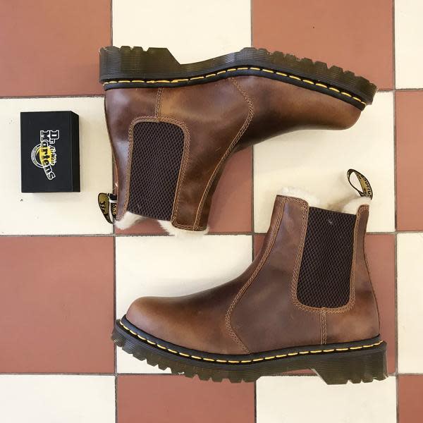 dr martens leonore butterscotch