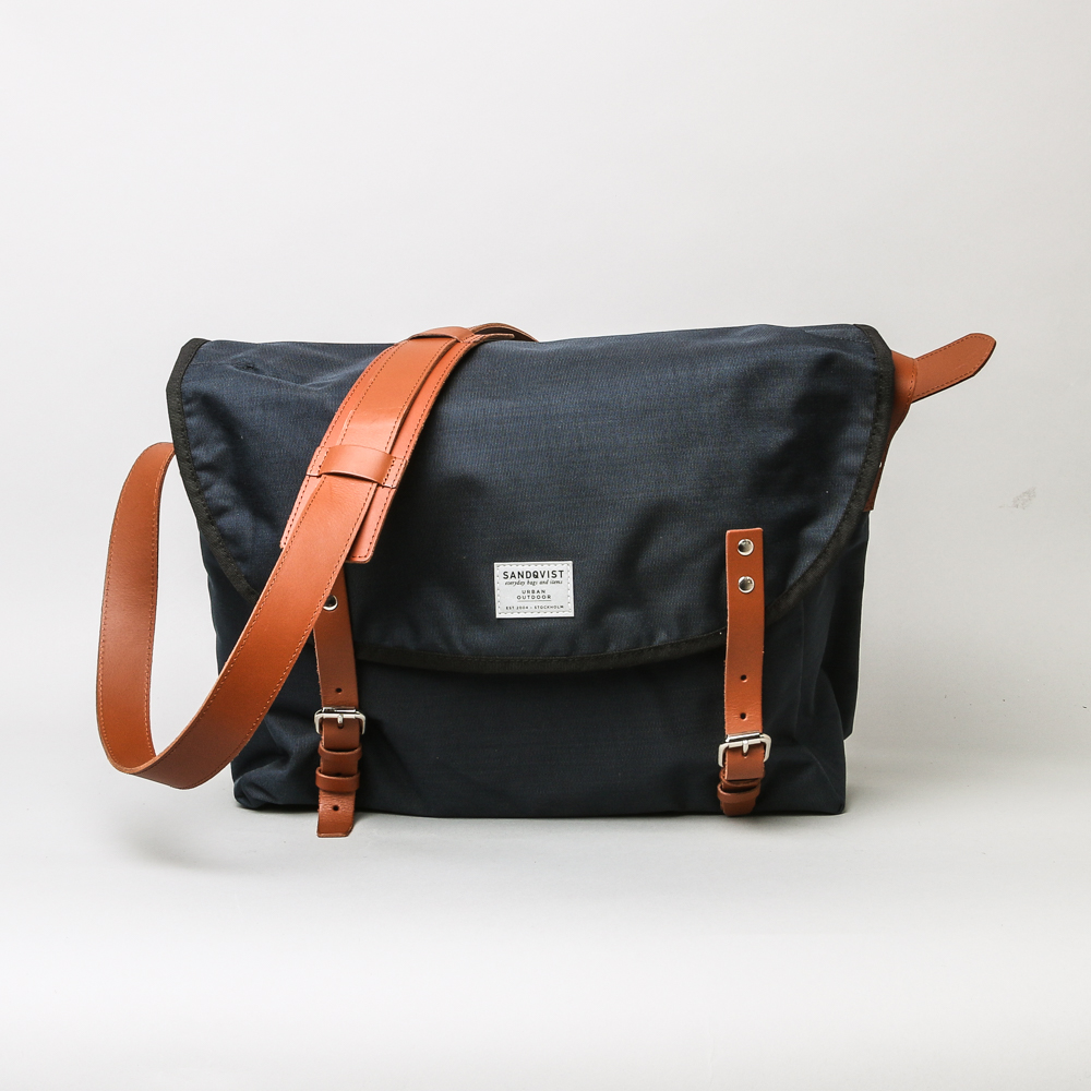 sandqvist erik messenger bag