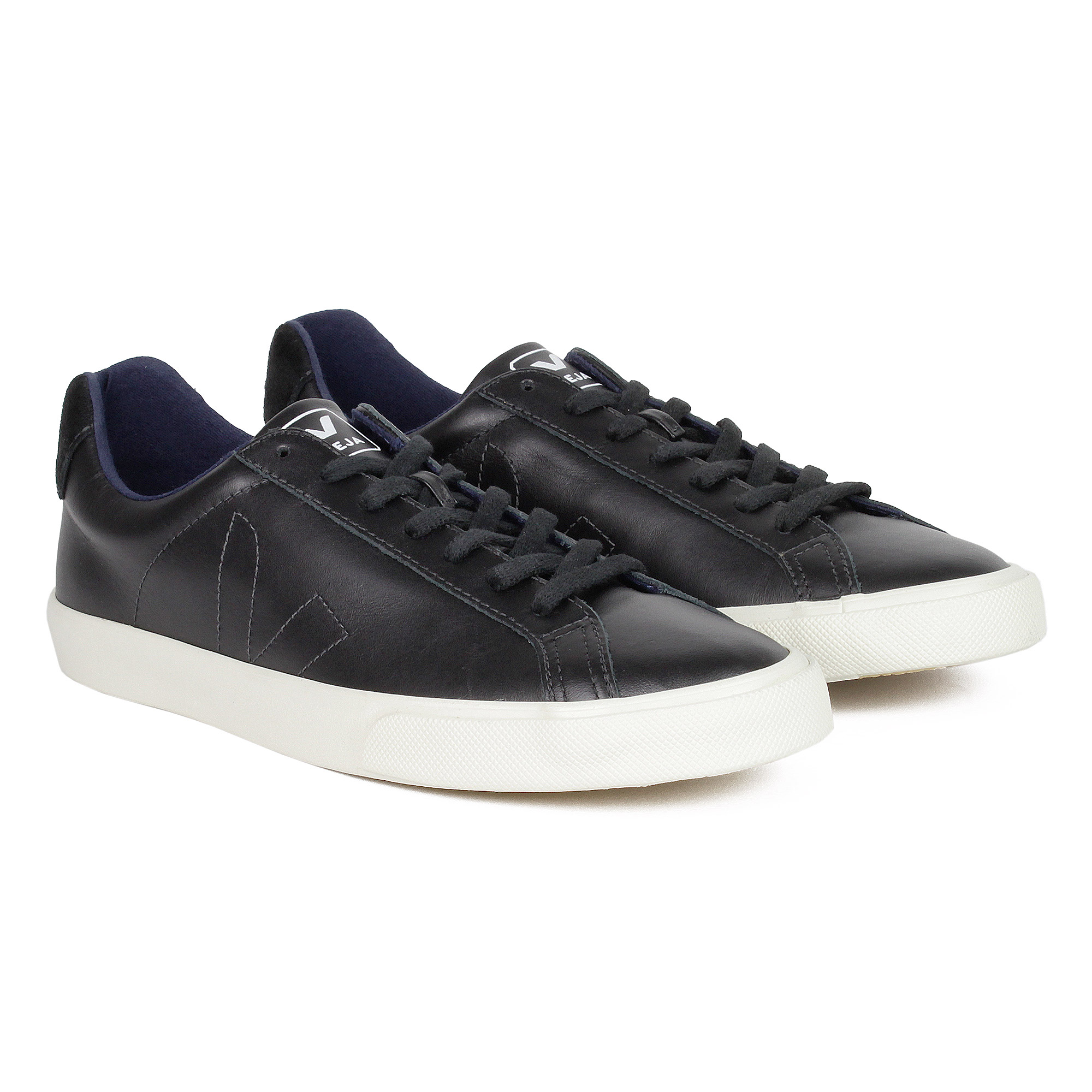 veja esplar black leather