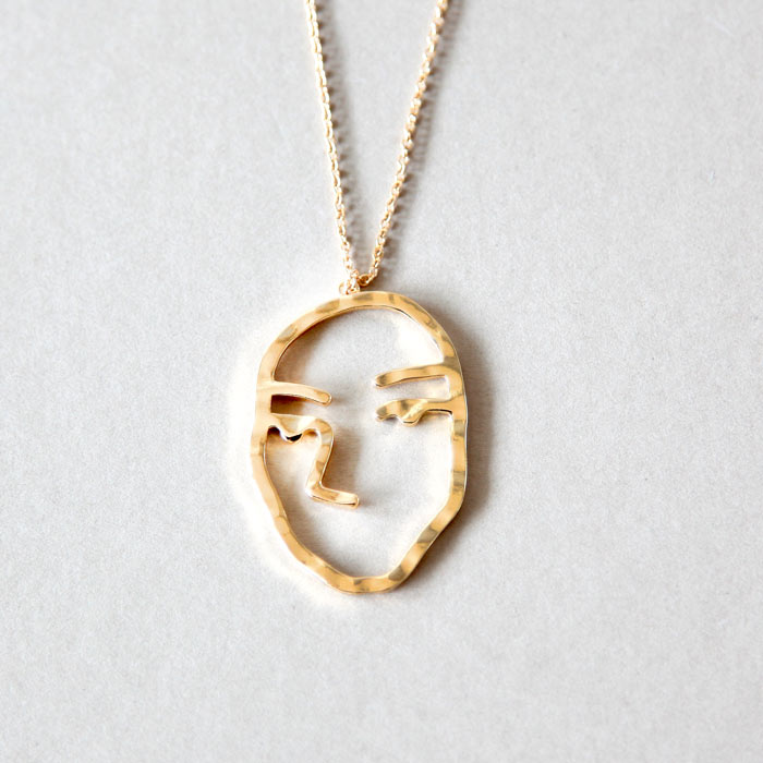 big-metal-abstract-face-necklace