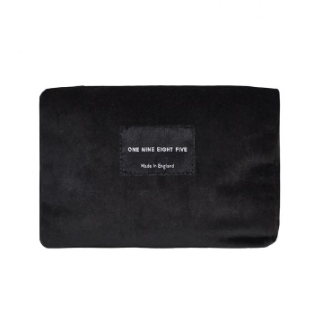 one-nine-eight-five-black-zip-pouch