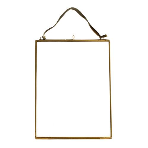 berylune-20-x-15-cm-hanging-brass-frames