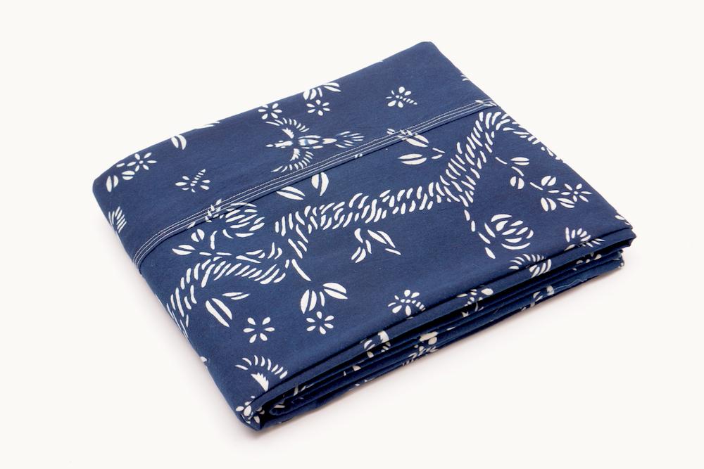 Blue Handed Indigo & White Botanical Birds Bees Bed Cover