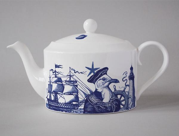 Repeat Repeat Seagull Cobaltic Sea Teapot 