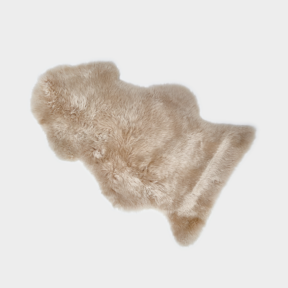 Hanlin Ltd Large Silky Sheepskin Oyster Rug