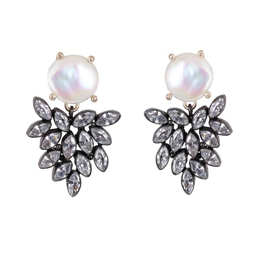 Atelier Mon Coin Pearl Carbon Drop Earrings