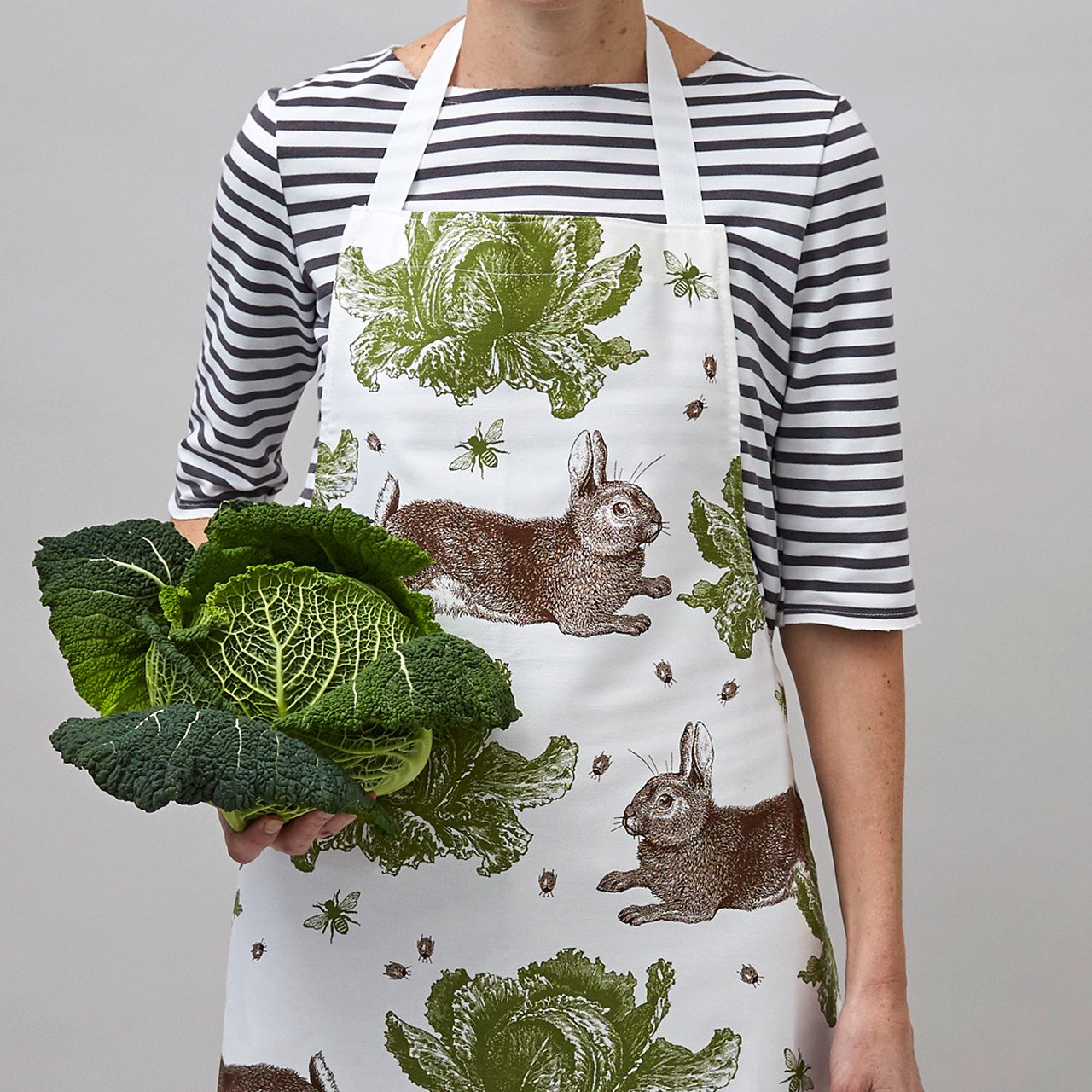 Thornback & Peel Classic Rabbit And Cabbage Apron