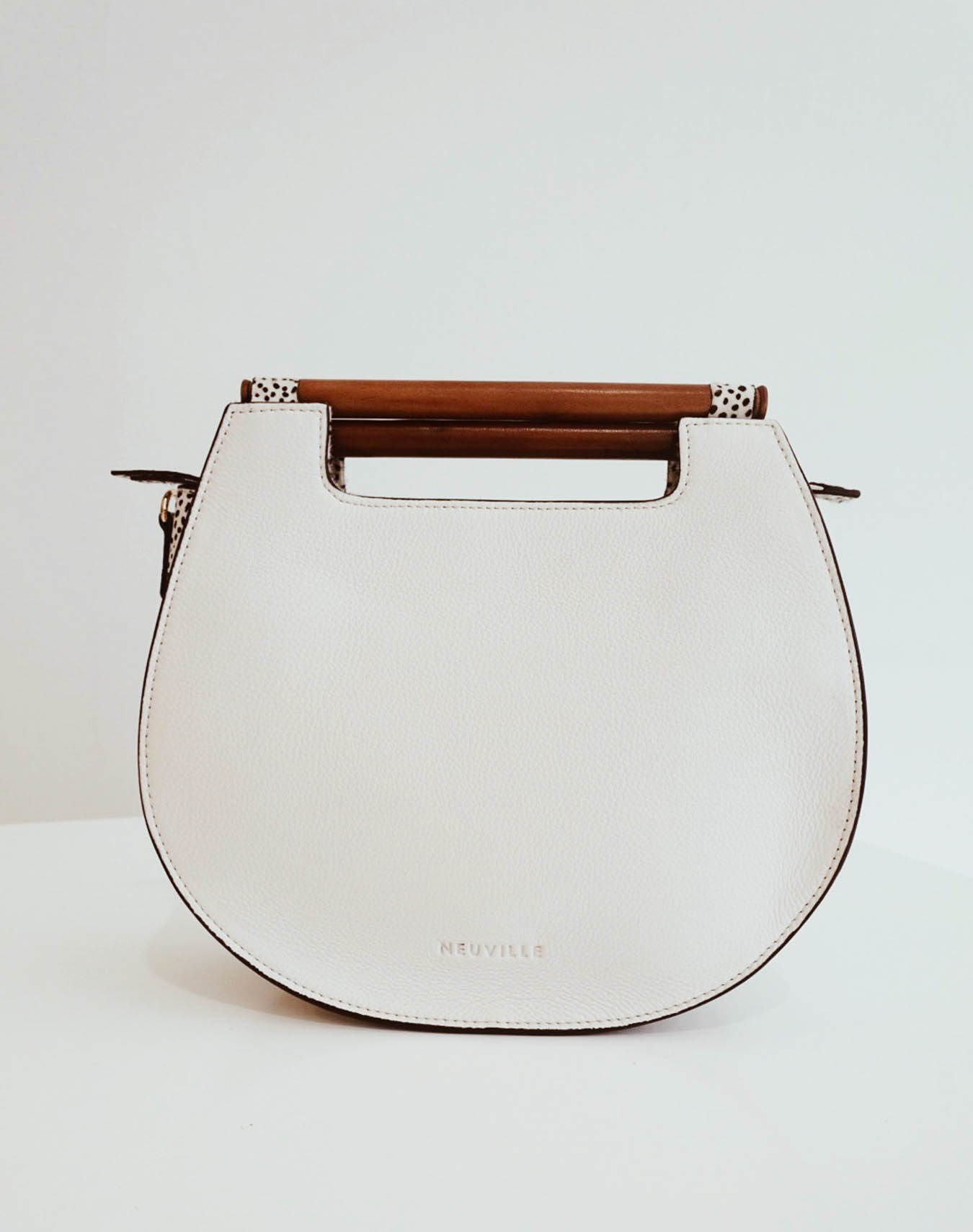 Neuville Basket Bag In White Grain