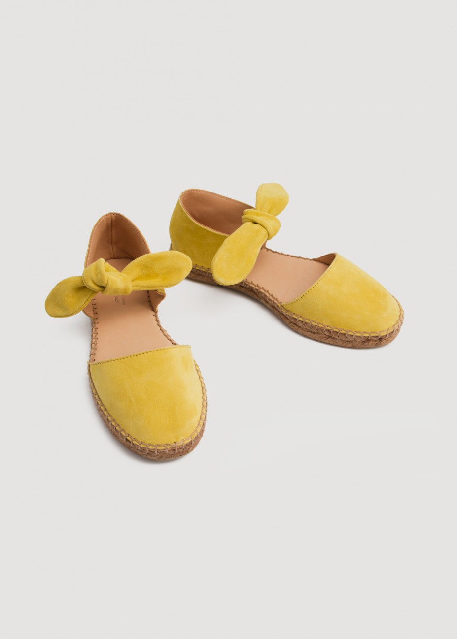 Yellow Suede Women's Mirto Pompeya Sandal