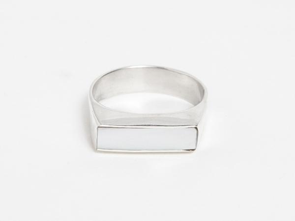 Folkdays Florisol Ring Silver Onyx