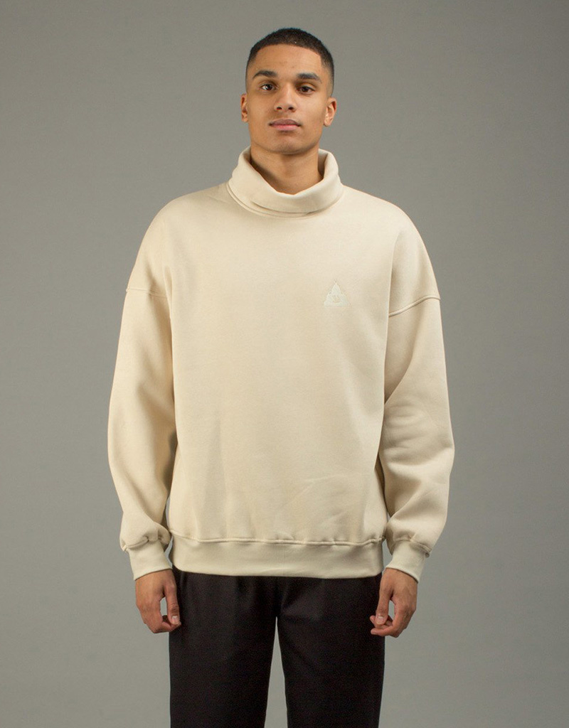 North Hill Paris Cream Cotton Logo Turtleneck Sweater