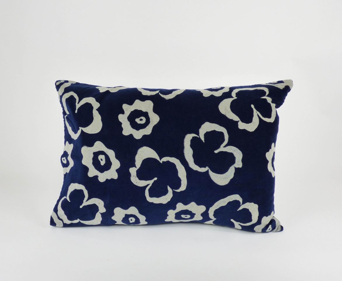 Indigo & Wills INDIGO RANDOM FLOWER VELVET CUSHION