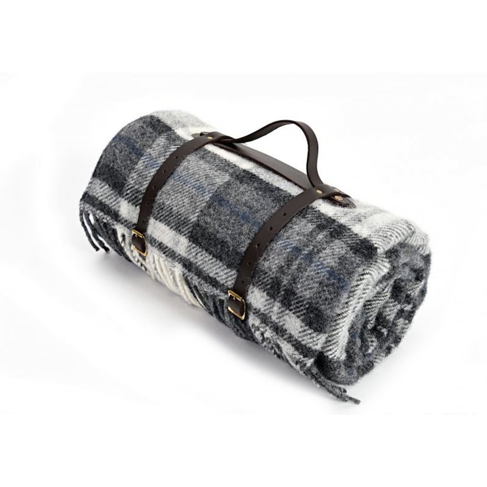 Tweedmill Cottage Grey & Black Polo Picnic Rug with Waterproof Backing & Leather Straps